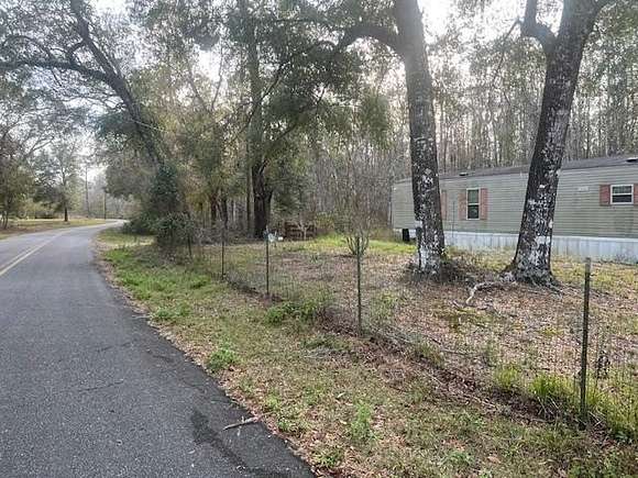 2.45 Acres of Residential Land with Home for Sale in Greenville, Florida