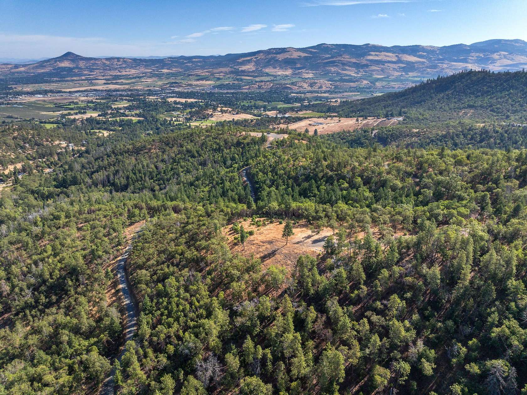 20 Acres of Recreational Land for Sale in Medford, Oregon