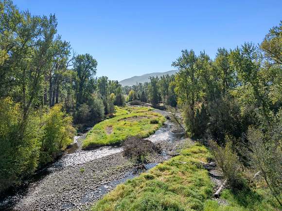 454.53 Acres of Land with Home for Sale in Wallowa, Oregon