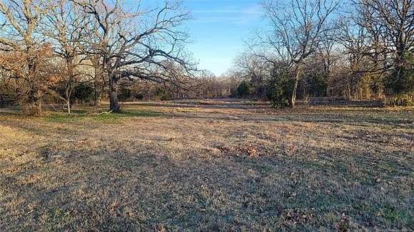 4.686 Acres of Land for Sale in Henryetta, Oklahoma