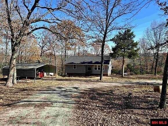 8.97 Acres of Residential Land with Home for Sale in Gamaliel, Arkansas