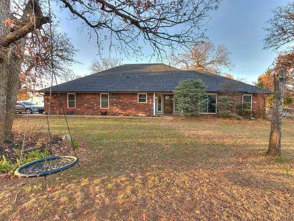 5.02 Acres of Residential Land with Home for Sale in Newalla, Oklahoma