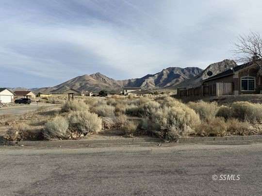 0.19 Acres of Residential Land for Sale in Lake Isabella, California