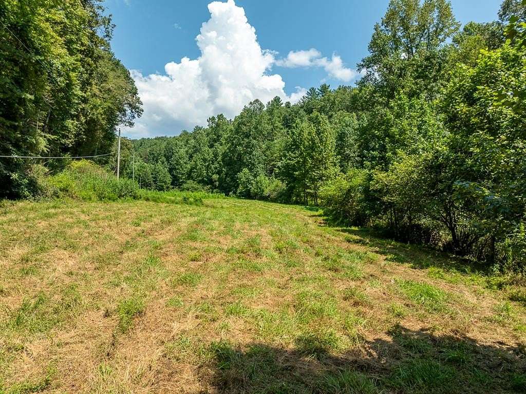 15 Acres of Land for Sale in Ellijay, Georgia