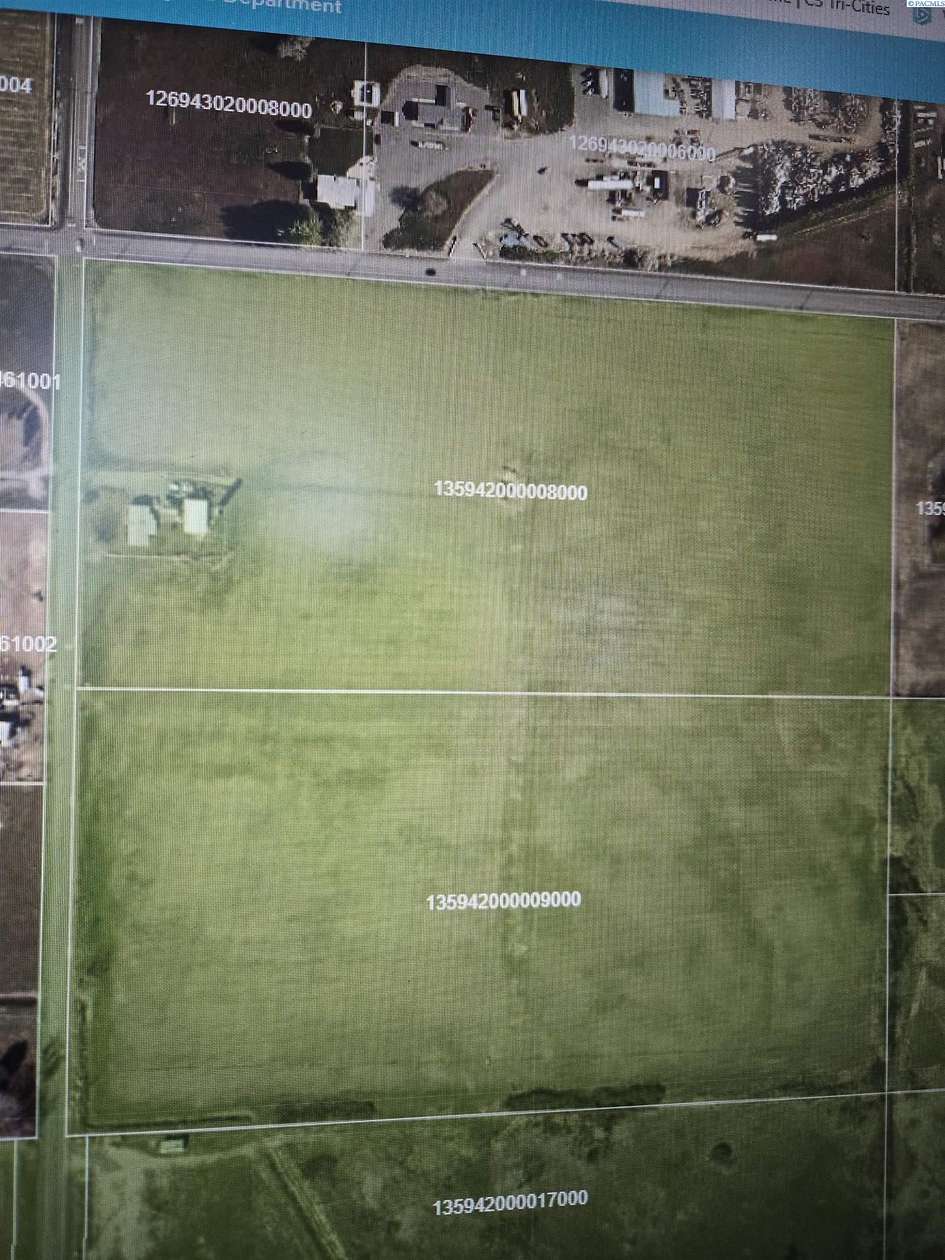 20 Acres of Commercial Land for Sale in Prosser, Washington