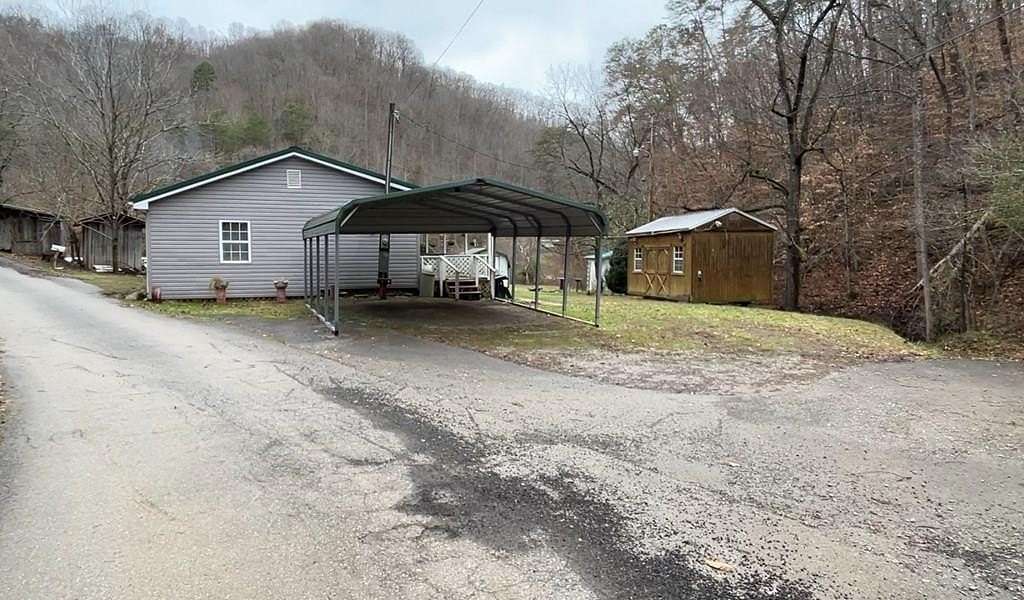 5 Acres of Residential Land with Home for Sale in Harold, Kentucky