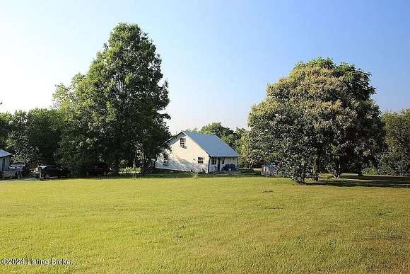 3.99 Acres of Residential Land with Home for Sale in New Castle, Kentucky