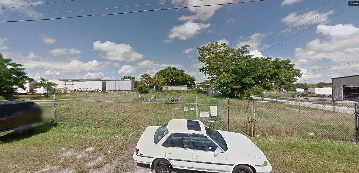 1.25 Acres of Land for Sale in Lake Wales, Florida