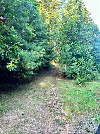 5.46 Acres of Residential Land for Sale in Lake Toxaway, North Carolina