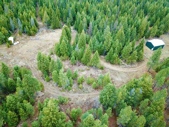 21 Acres of Recreational Land for Sale in Newport, Washington