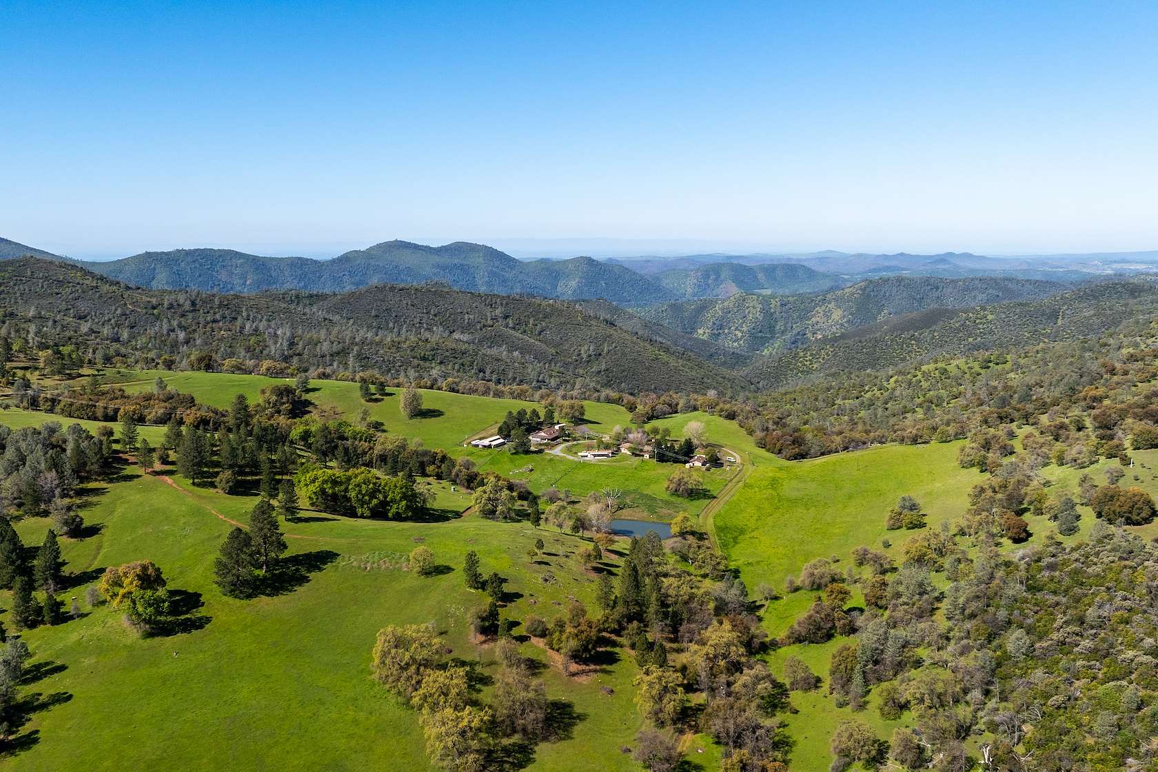 835 Acres of Land for Sale in Groveland, California