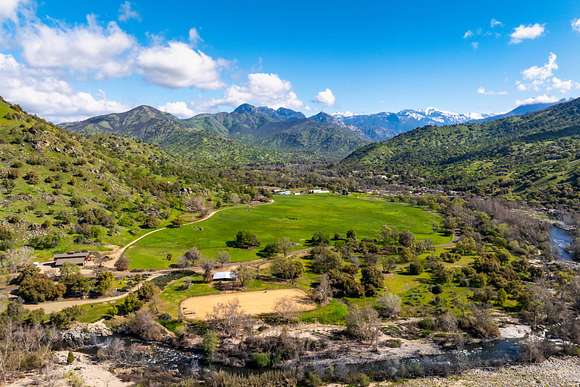 5,176.13 Acres of Land for Sale in Three Rivers, California