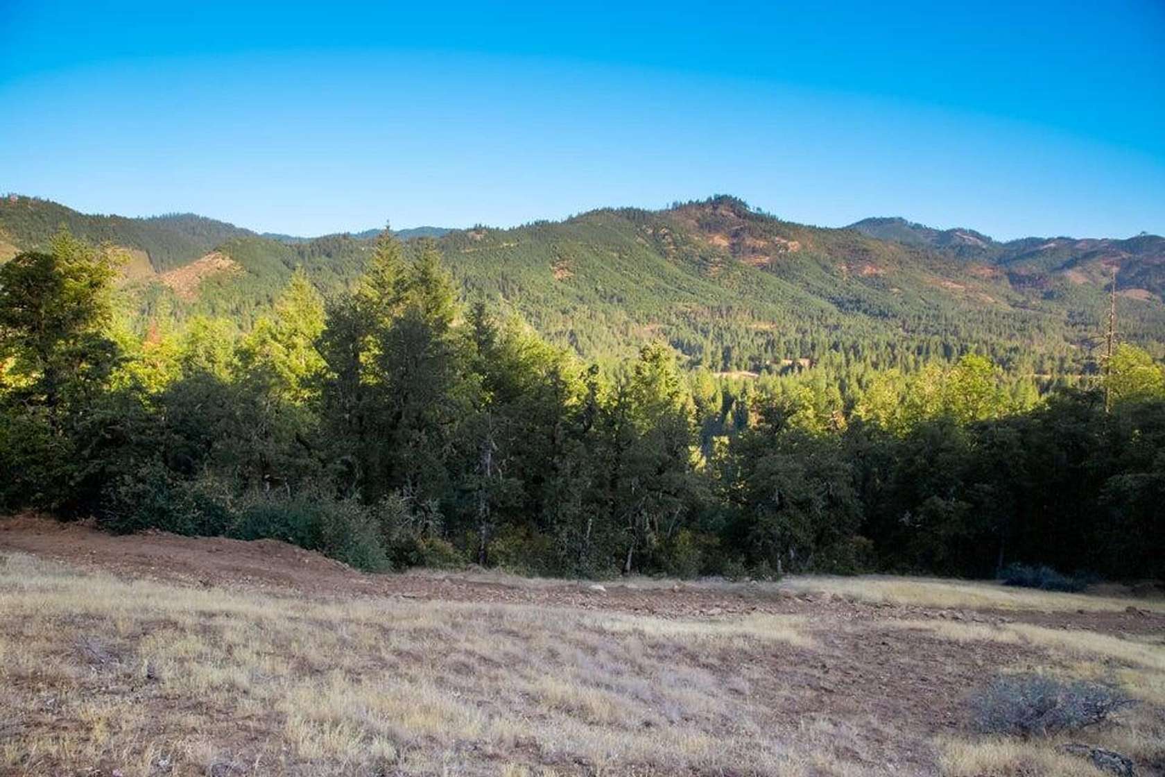 80 Acres of Recreational Land for Sale in Eagle Point, Oregon