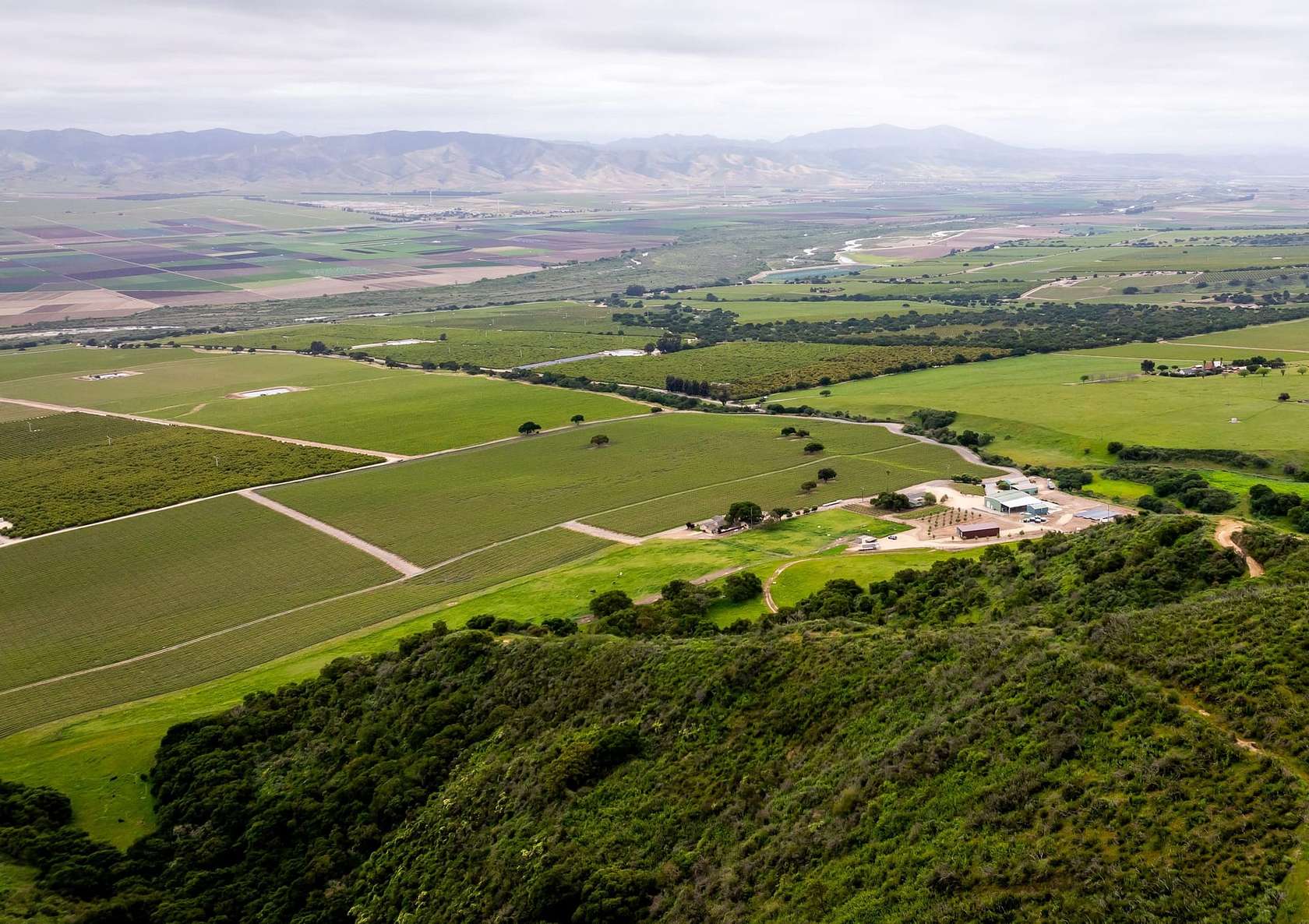 333 Acres of Land with Home for Sale in Soledad, California