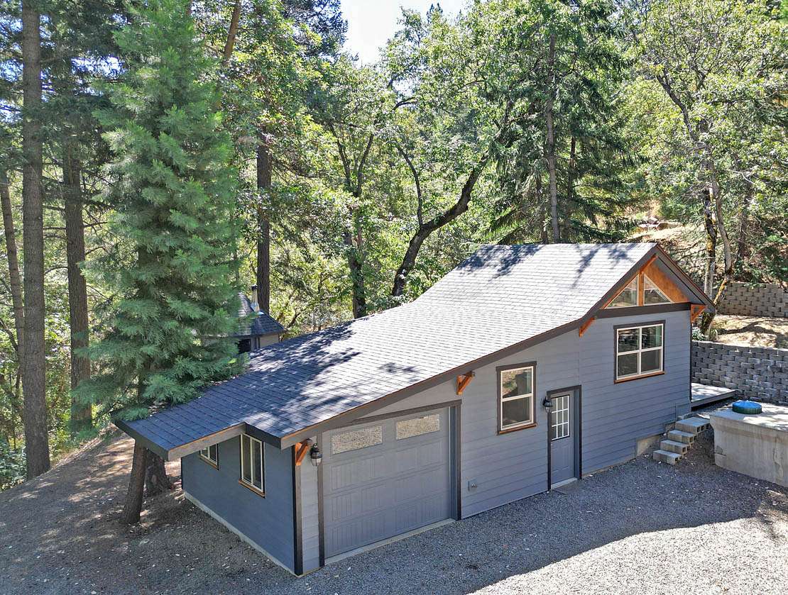 2.15 Acres of Residential Land for Sale in Ashland, Oregon