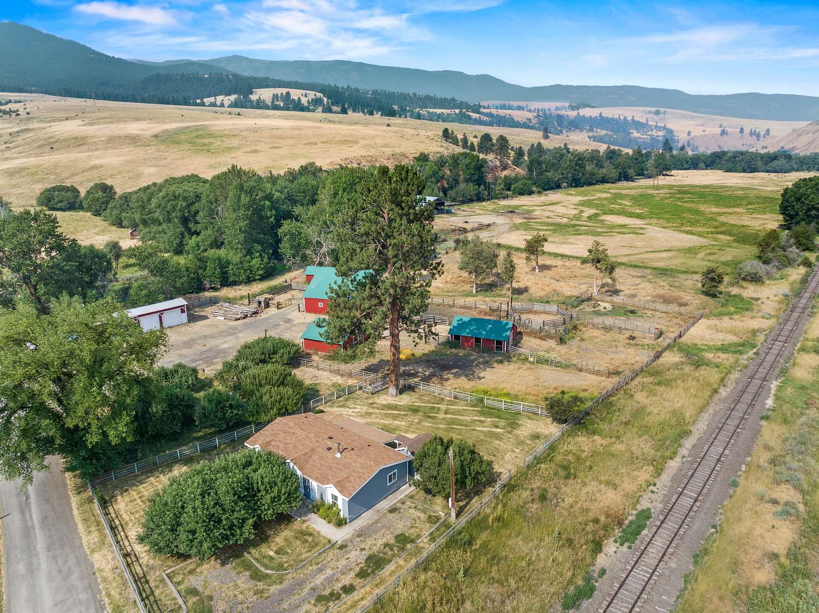 157 Acres of Land with Home for Sale in Enterprise, Oregon