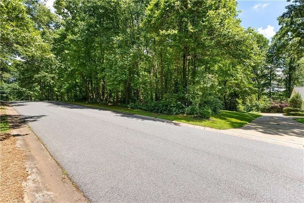 2 Acres of Residential Land for Sale in Newnan, Georgia