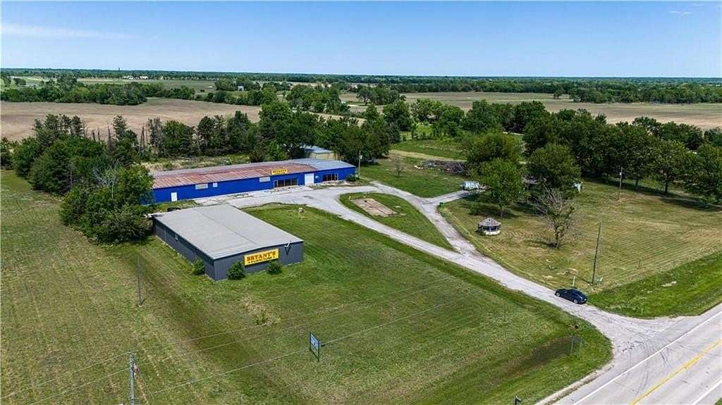 8.54 Acres of Mixed-Use Land for Sale in Chanute, Kansas