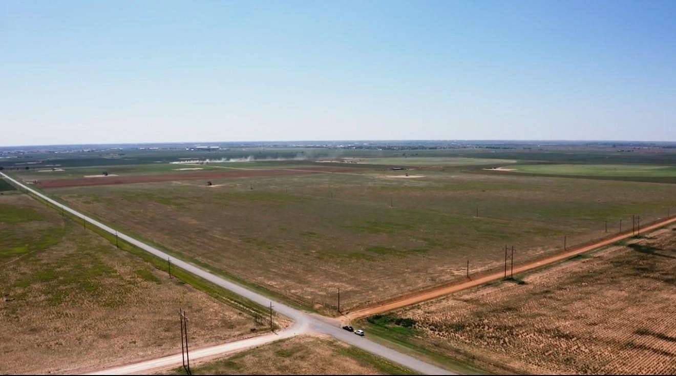 320 Acres of Agricultural Land for Sale in Lubbock, Texas