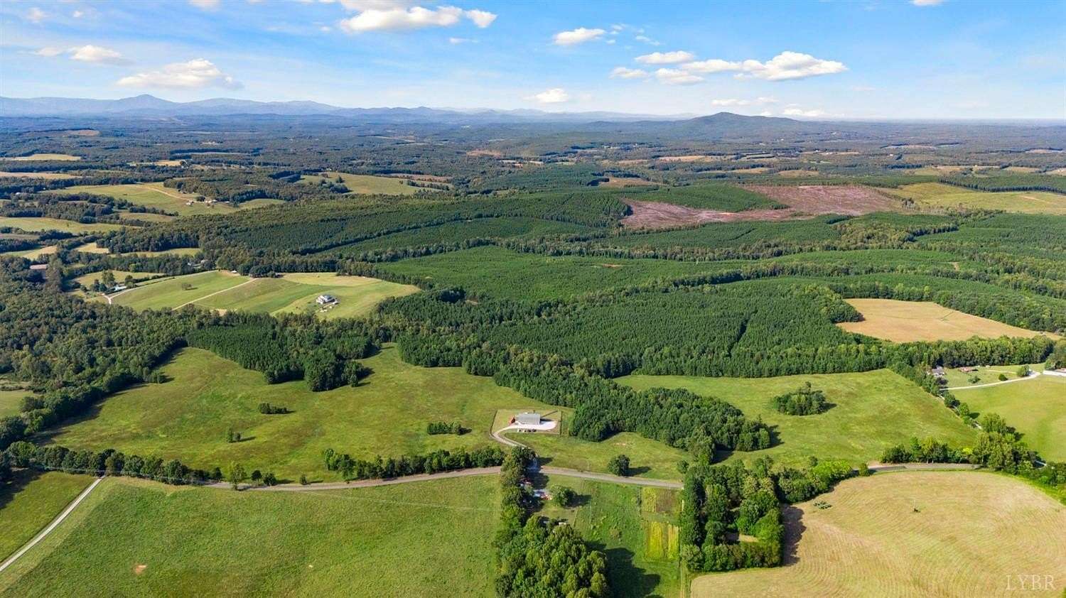 141.64 Acres of Land with Home for Sale in Appomattox, Virginia