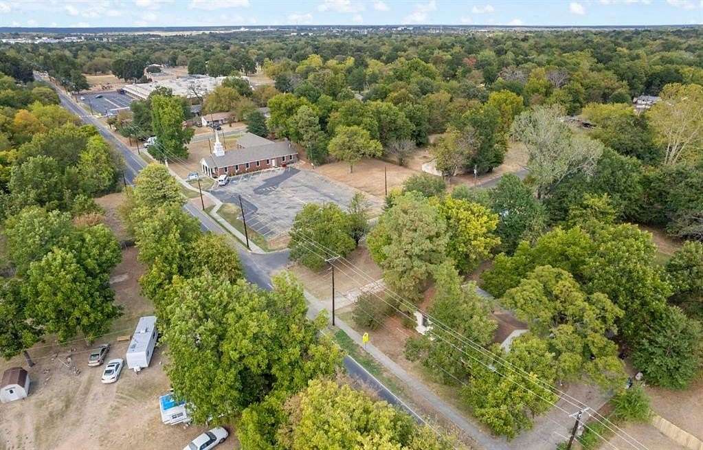 0.125 Acres of Land for Sale in Paris, Texas