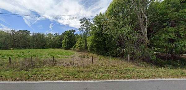 1.5 Acres of Land for Sale in Polk City, Florida