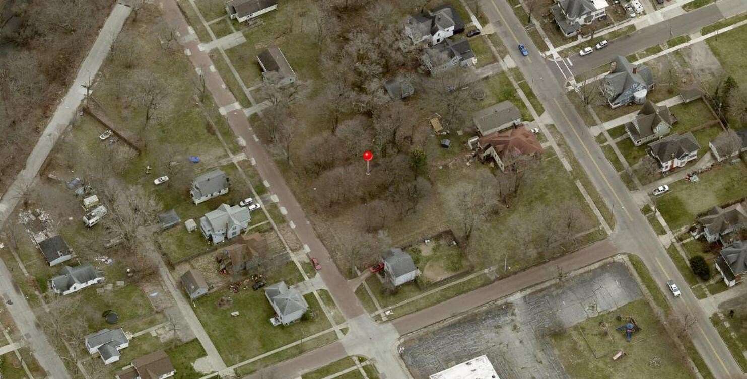 0.41 Acres of Residential Land for Sale in Benton Harbor, Michigan