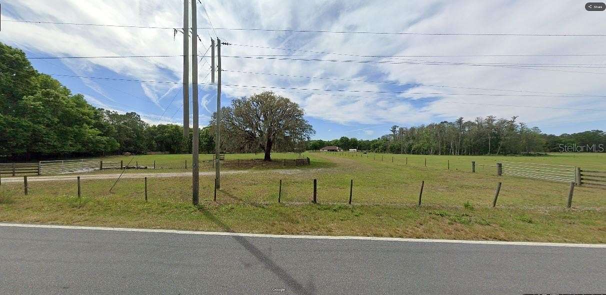 1.25 Acres of Land for Sale in Polk City, Florida