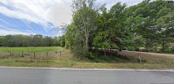 1.25 Acres of Land for Sale in Polk City, Florida