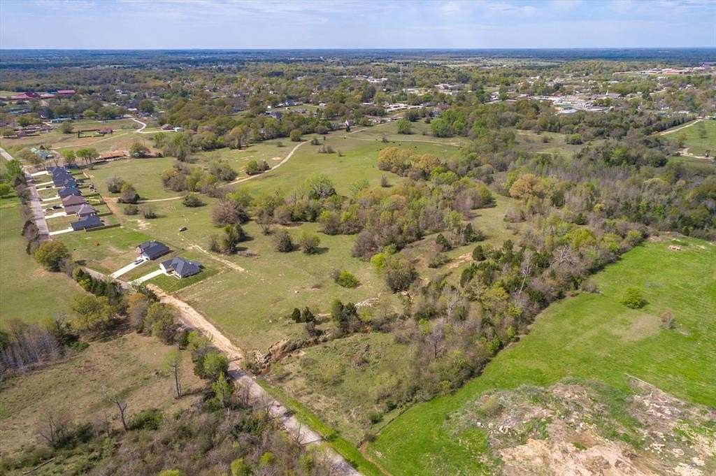 82 Acres of Land for Sale in Van, Texas