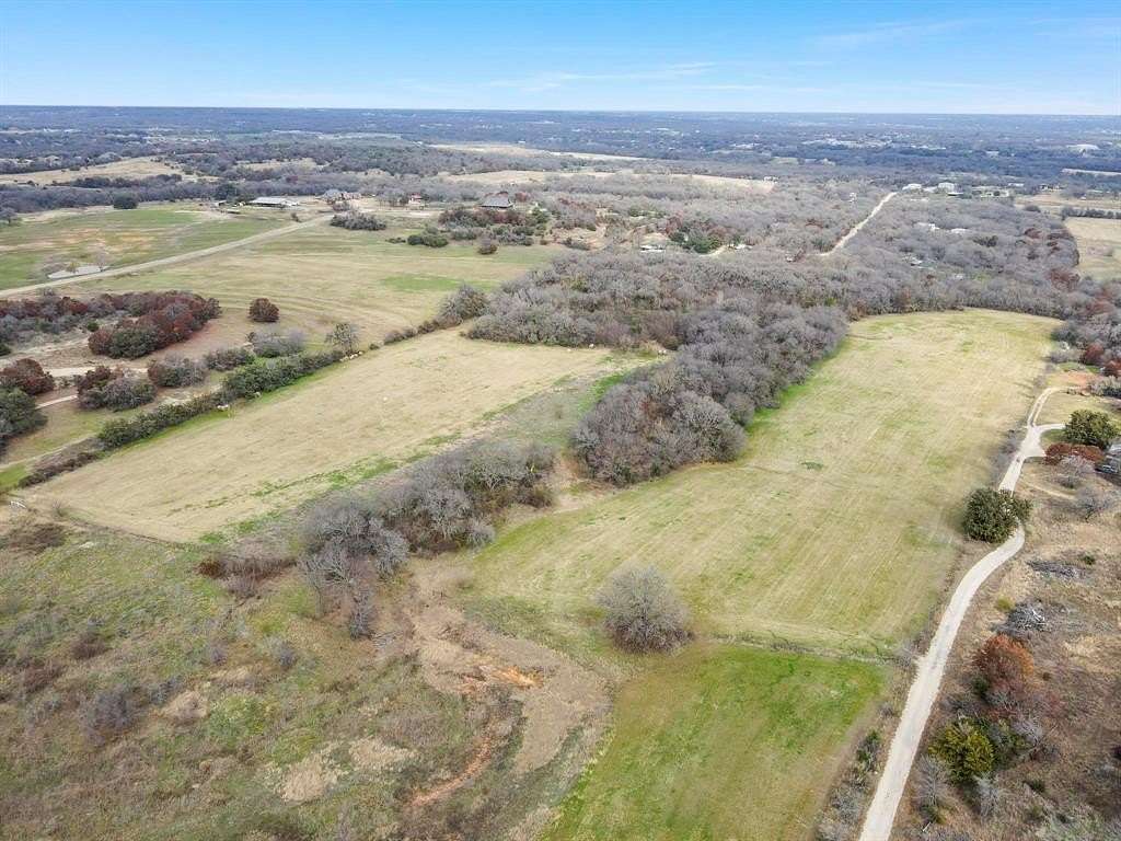 27.168 Acres of Land for Sale in Azle, Texas