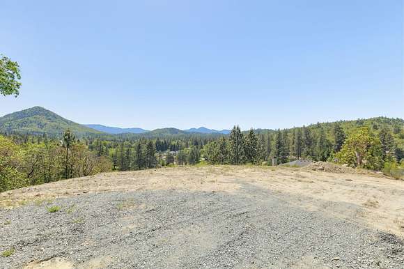 0.5 Acres of Residential Land for Sale in Grants Pass, Oregon