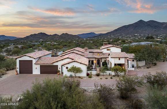 2.31 Acres of Residential Land with Home for Sale in Cave Creek, Arizona