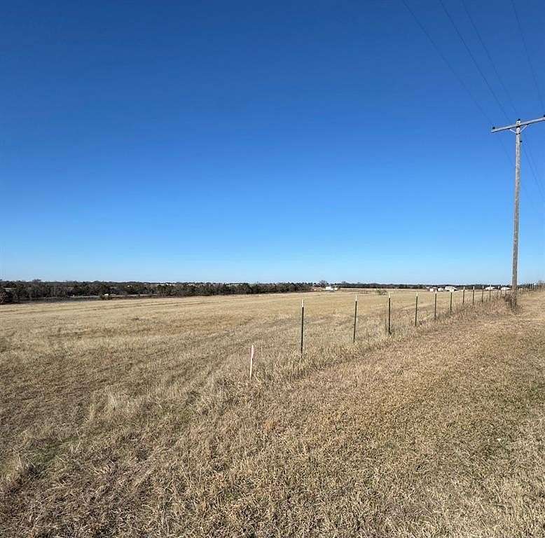 3.323 Acres of Residential Land for Sale in Gordonville, Texas