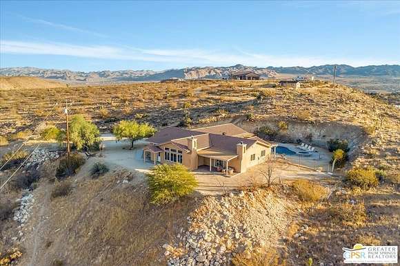 5.68 Acres of Residential Land with Home for Sale in Yucca Valley, California