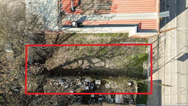 0.04 Acres of Mixed-Use Land for Sale in San Antonio, Texas