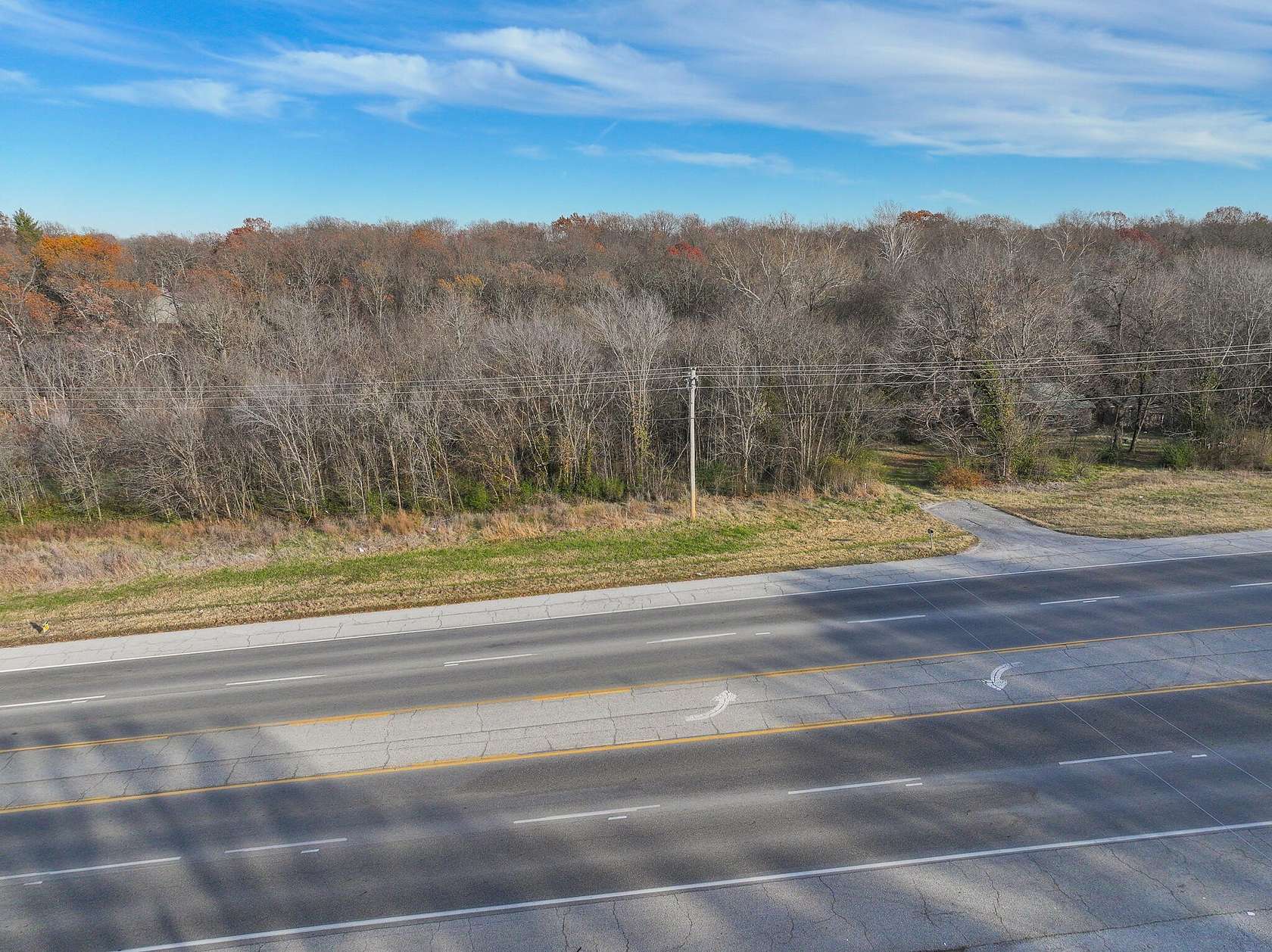 10.84 Acres of Land with Home for Sale in Grove, Oklahoma