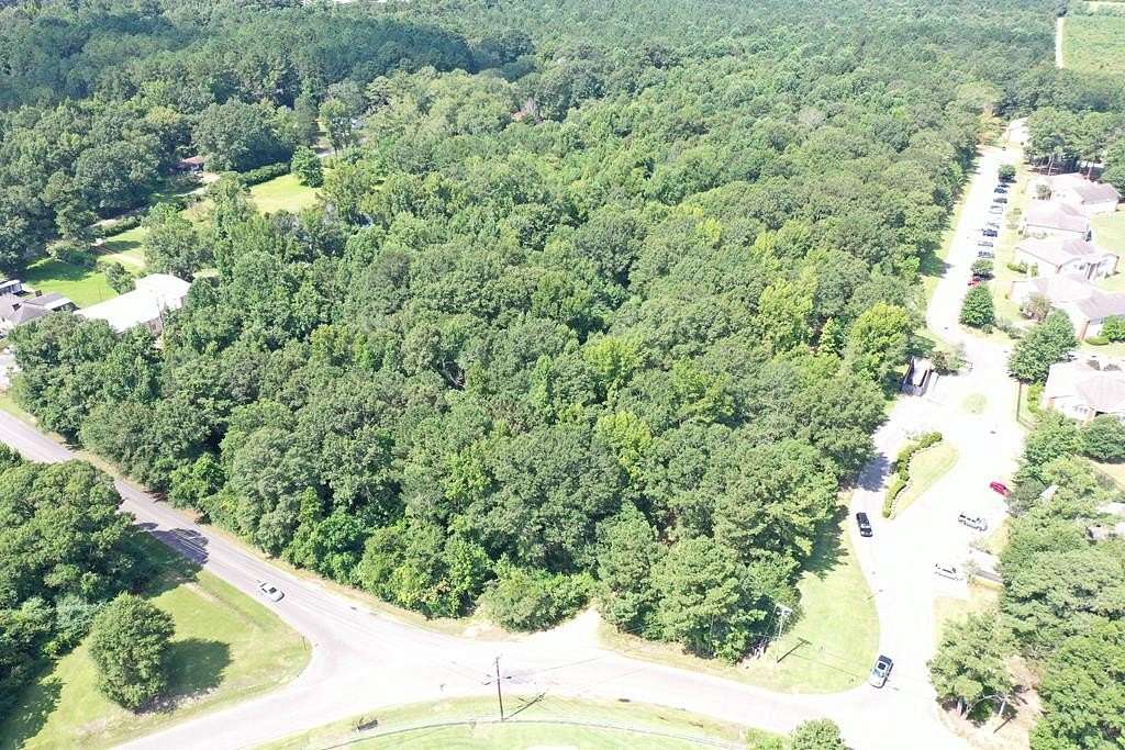 12 Acres of Land for Sale in Laurel, Mississippi