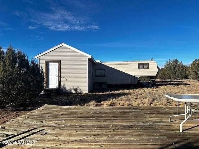 10 Acres of Land for Sale in Seligman, Arizona