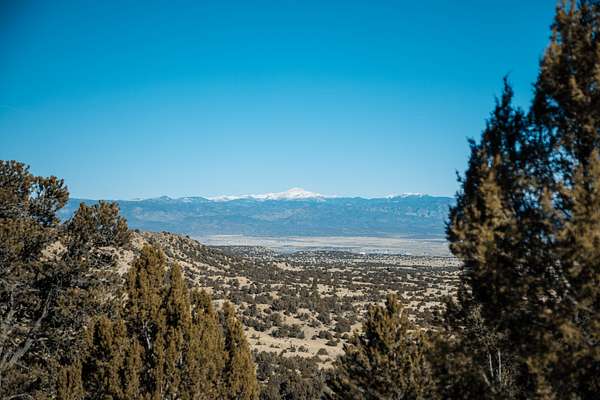 1,935 Acres of Recreational Land & Farm for Sale in Florence, Colorado