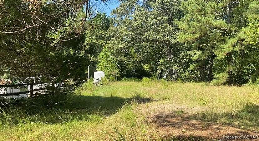 1.65 Acres of Residential Land for Sale in Kilmarnock, Virginia