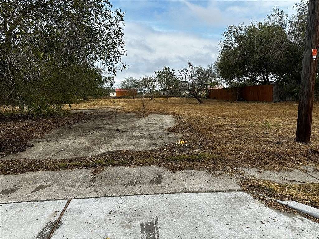 0.45 Acres of Residential Land for Sale in Corpus Christi, Texas