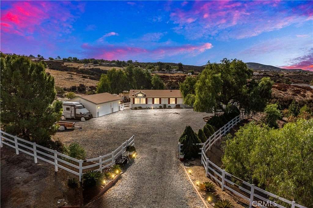 5.11 Acres of Land with Home for Sale in Temecula, California