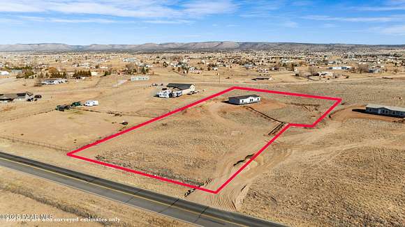 2.55 Acres of Residential Land with Home for Sale in Paulden, Arizona