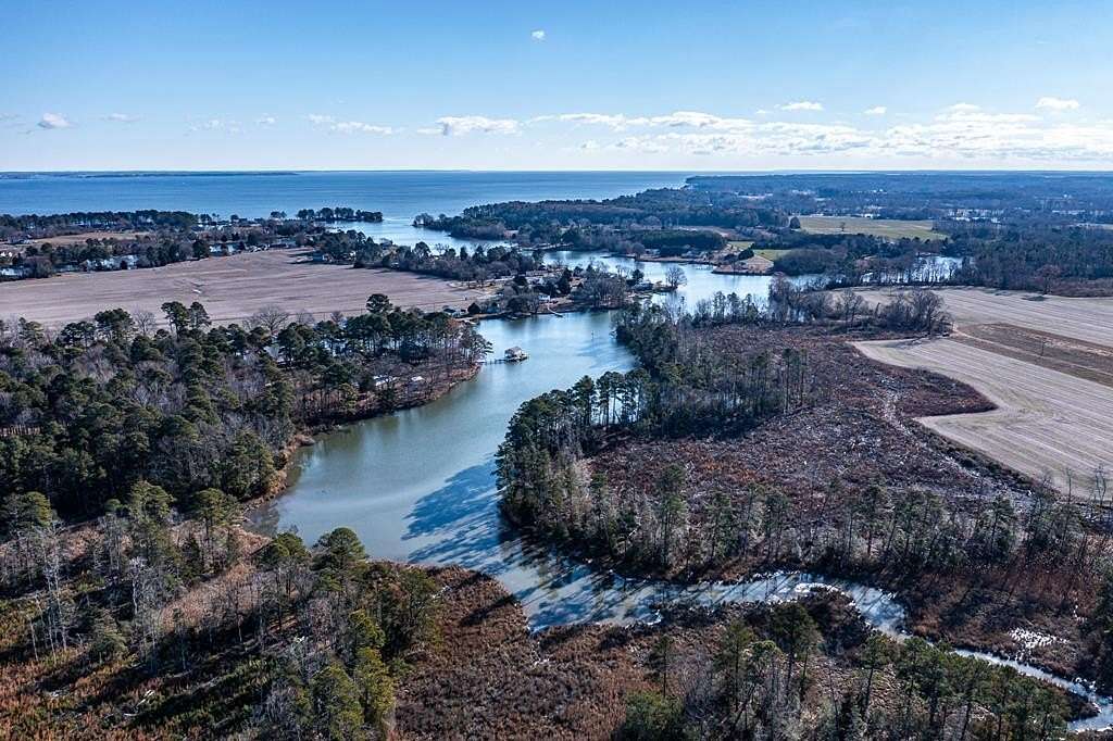 358.52 Acres of Agricultural Land for Sale in Hague, Virginia