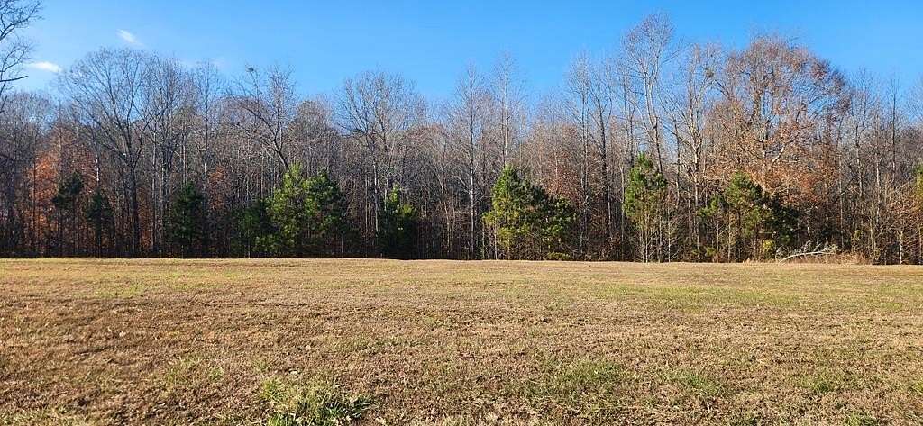 0.989 Acres of Residential Land for Sale in Huntingdon, Tennessee