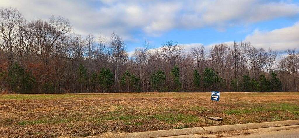 1.08 Acres of Residential Land for Sale in Huntingdon, Tennessee