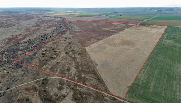 341.4 Acres of Recreational Land & Farm for Sale in Offerle, Kansas