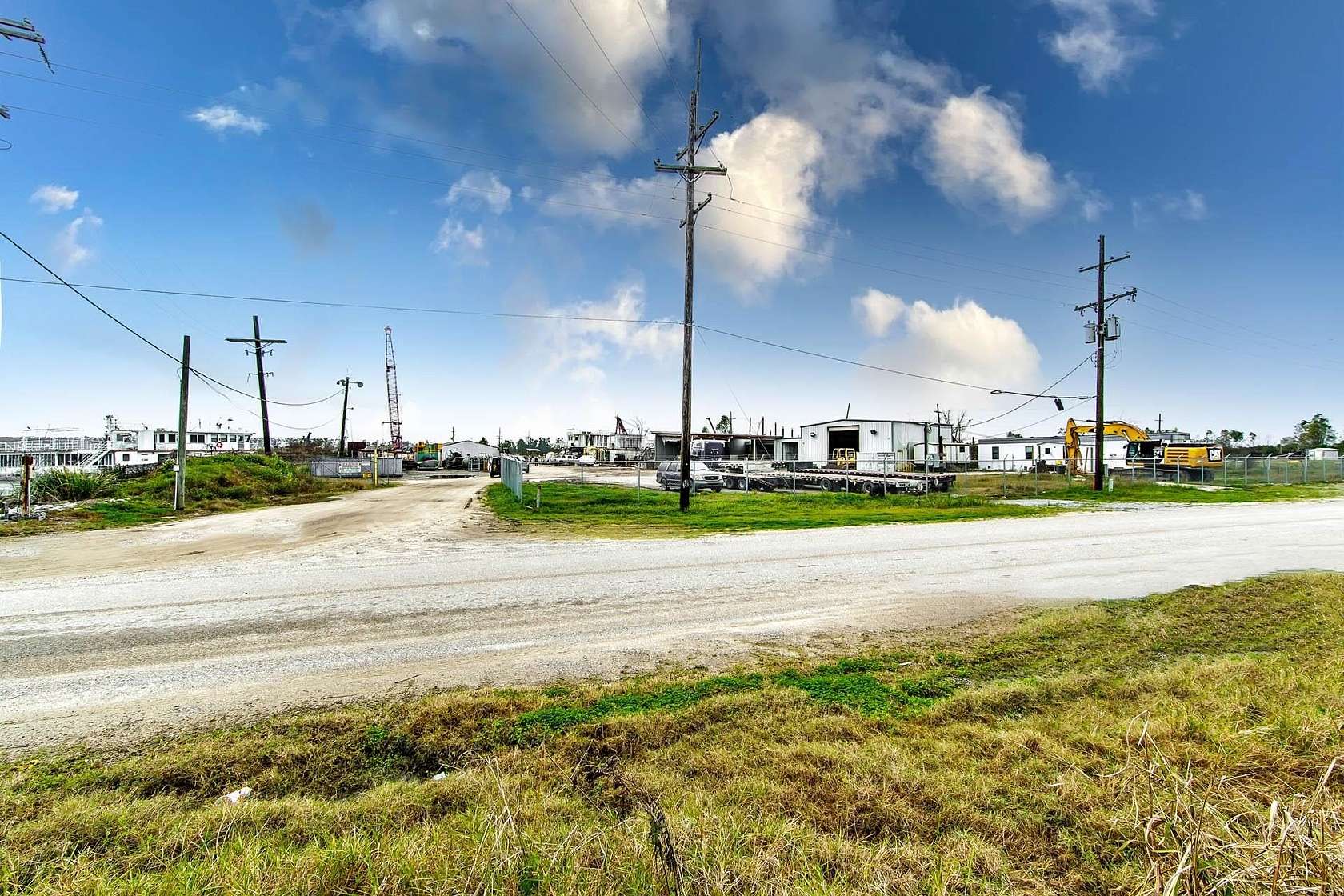 15.2 Acres of Improved Commercial Land for Sale in Houma, Louisiana