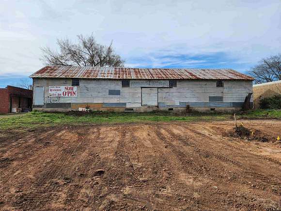 0.21 Acres of Commercial Land for Sale in Pittsburg, Texas